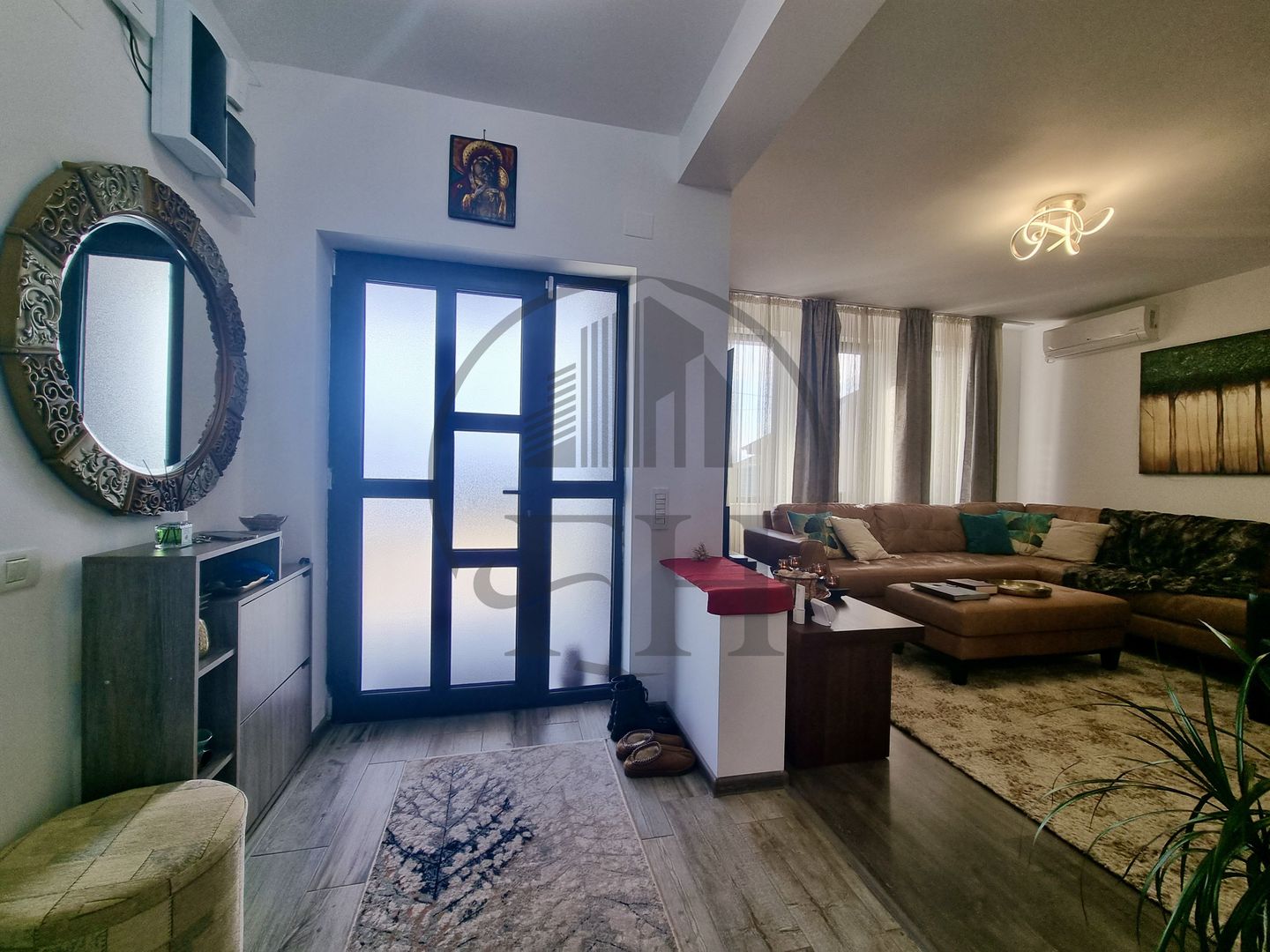 Casa / Vila de vanzare Valu lui Traian - Poză 22