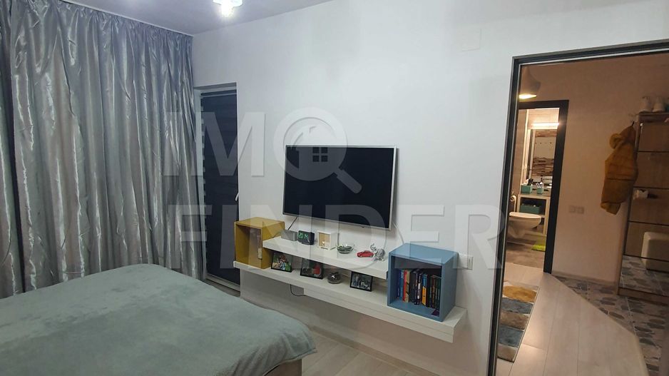 Apartament o camera zona Borhanci - Poză 2
