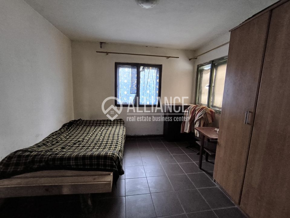 EFORIE NORD (COD03) - Casa din caramida si teren generos ! - Poză 12