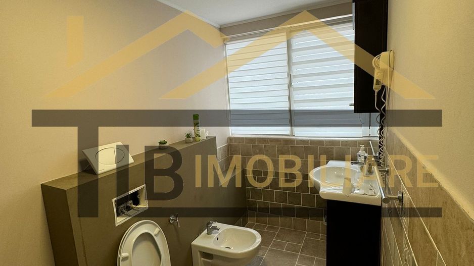 Apartament de 3 camere, 140 mp, Zona Piata Trandafirilor - Poză 9