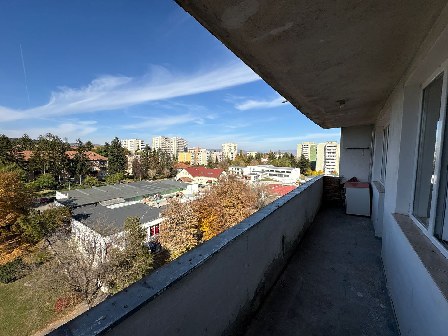 Apartament 2 camere 49 M² + balcon 10 M² cu priveliste Simeria - Poză 9
