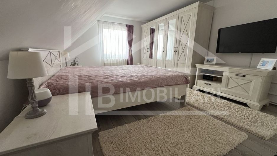 Casa cu 4 camere, 135mp, Zona Unirii - Poză 3