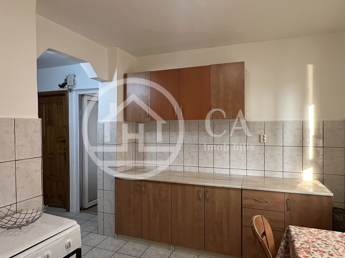 Apartament cu 3 camere de inchiriat, Nufarul, Oradea - Poză 6