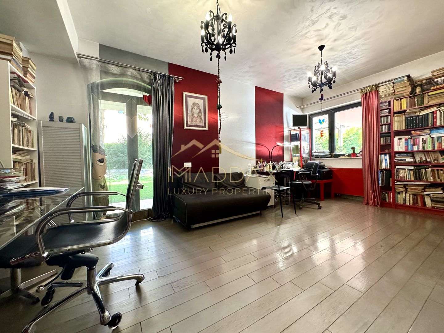 Vila cu 5 camere *344mp* + 400mp Teren // Zona Bucurestii Noi - Poză 39