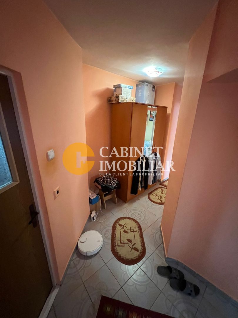 Zona DACIA - Apartament 4 Camere Decomandat- 2 Bai - 90 MP - Poză 8