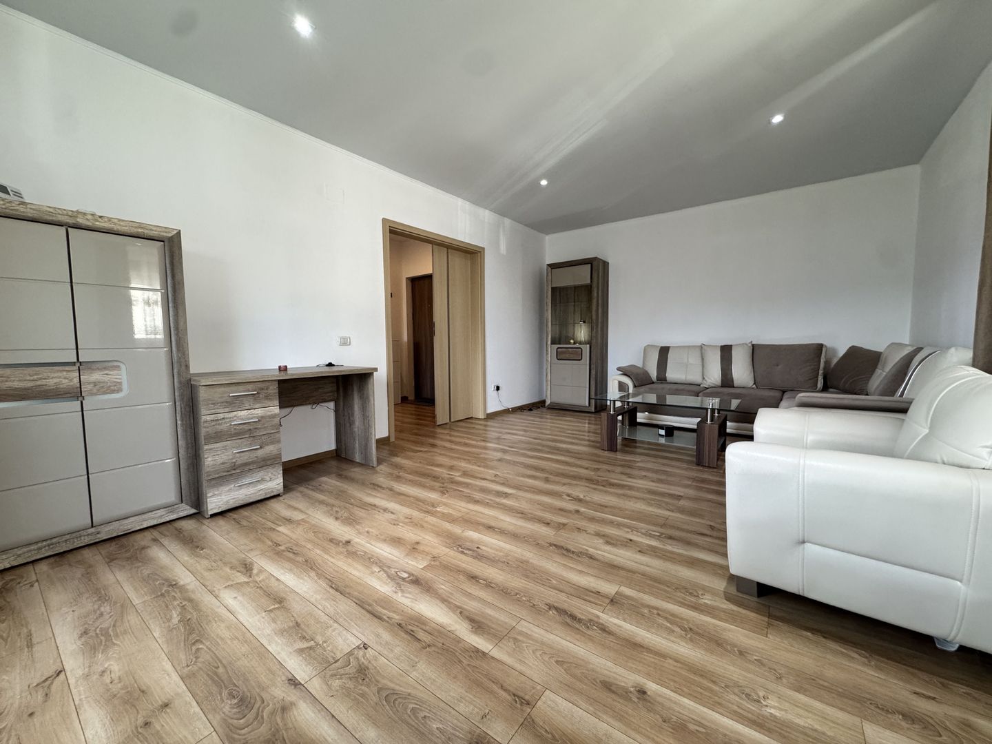 COMISION 0% | Apartament Decomandat 2 Camere | Giroc | Etaj 1 | 60 mp - Poză 4