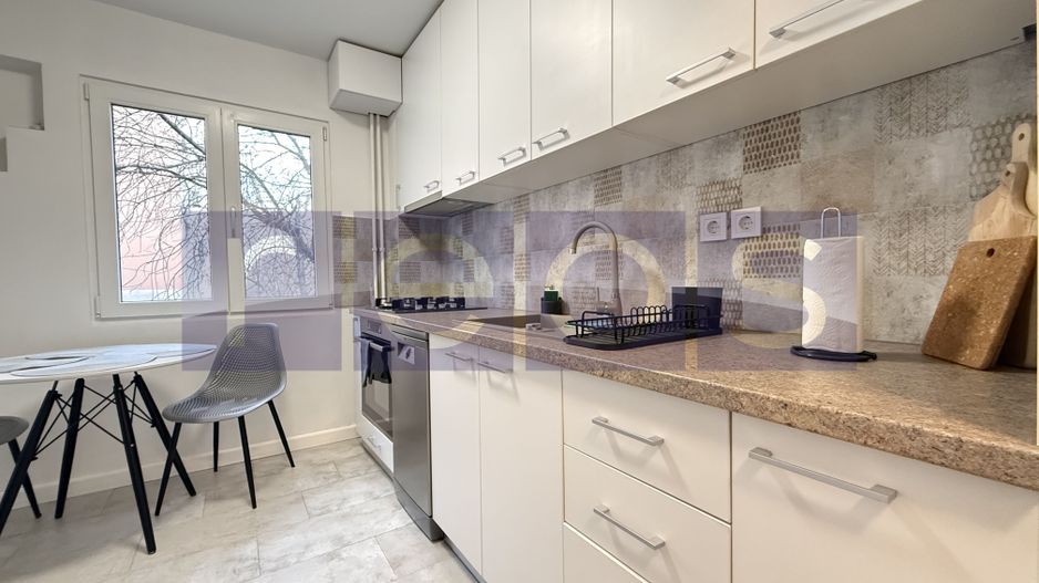 VÂNZARE 4 CAMERE | ZONA TITAN | MOBILAT ȘI UTILAT - Poză 8