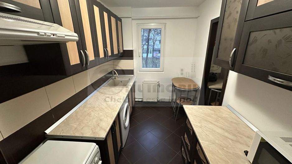 Apartament 2 camere Podu Roș, etaj 1 – Palas la 10 min, 500€ - Poză 2