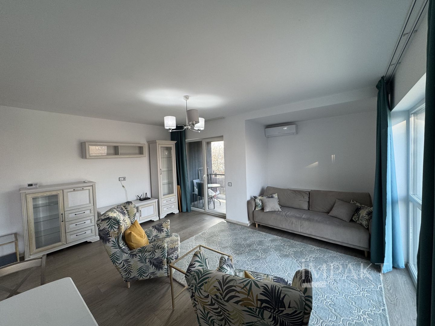 Apartament 2 camere modern zona iris cu parcare de închiriat - Poză 1