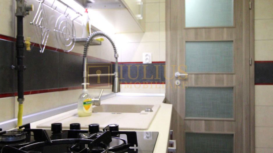 Lipovei -3 camere, centrala proprie, garaj inclus - Poză 9