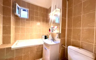 Apartament 4 Camere | Decomandat | 74 mp | Zona Cetate - Poză 11