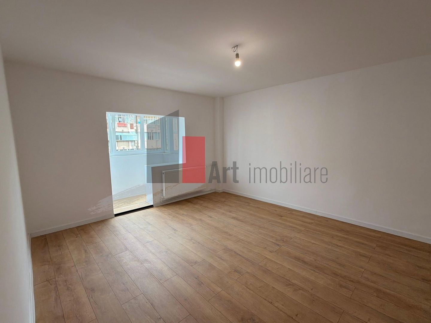 2 Camere Vitan Mall - Poză 2