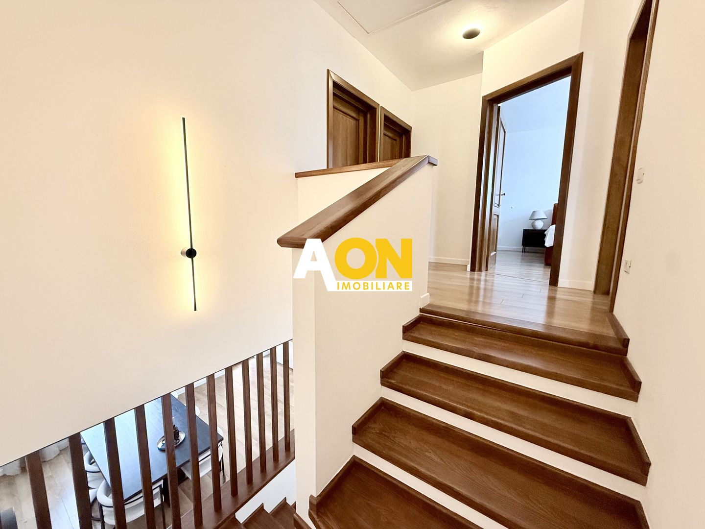 Casă tip înșiruit în Cetate, 4 camere, P+1, mobilată, cartier Cetate - Poză 11