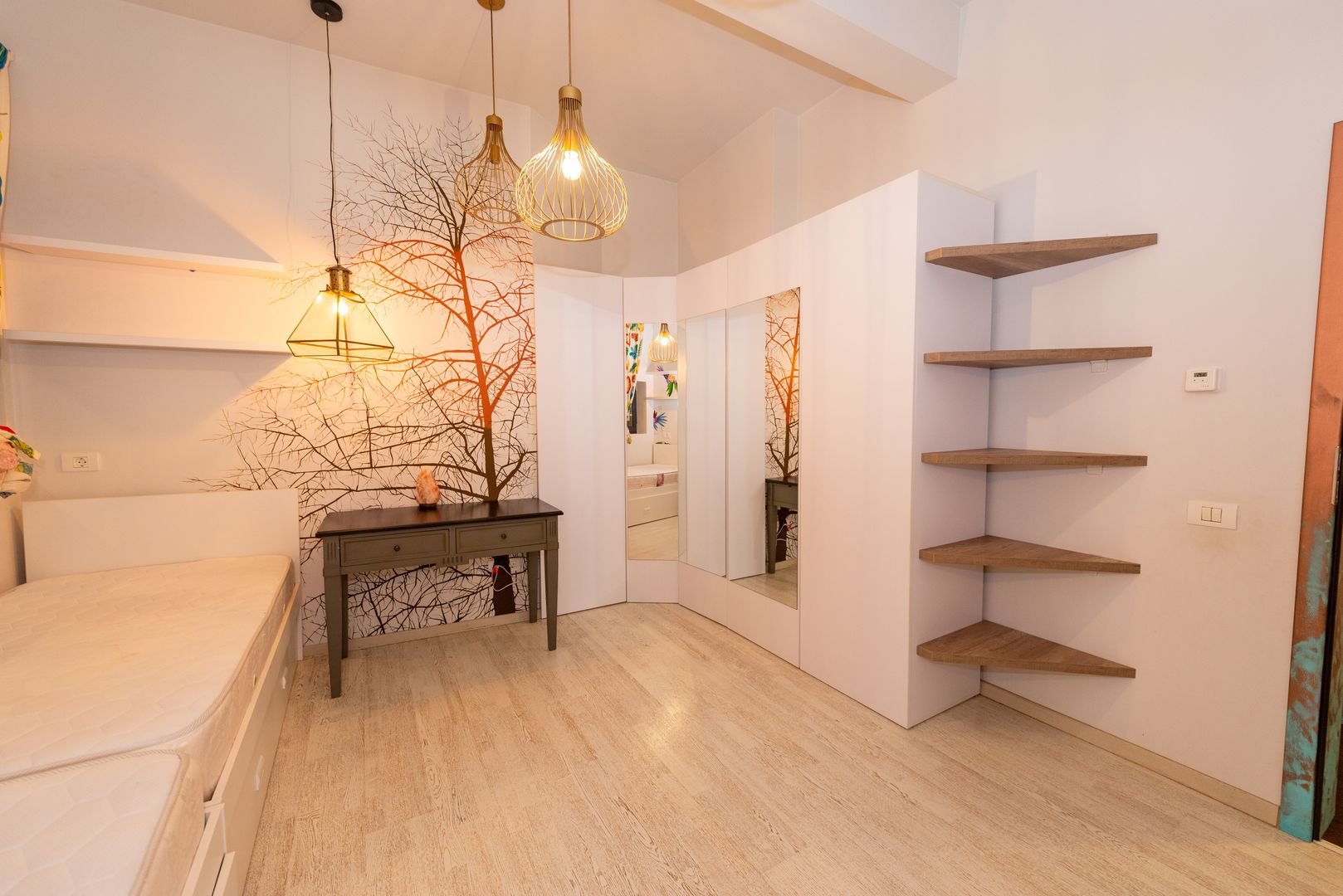 Inchiriere Apartament 4 camere, mobilat si utilat lux, zona Libertatii - Poză 16