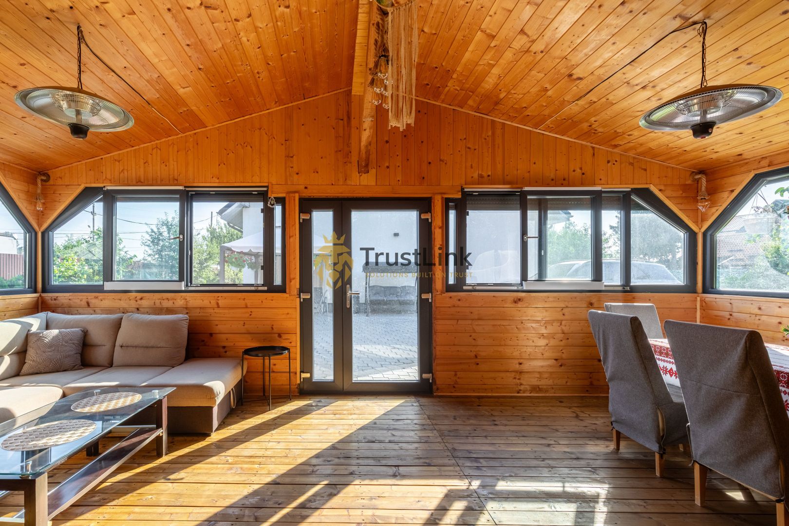 Casă premium teren 3.000 mp, livadă și zonă BBQ – Frumusani - Poză 22