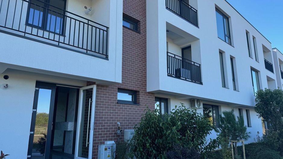 Apartament 2 camere Tunari cu CURTE - Poză 13