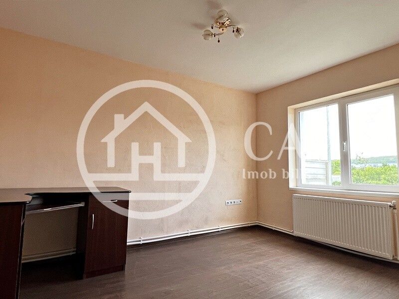 Casă de închiriat cu 5 camere în Cartierul Tineretului, Oradea - Poză 9