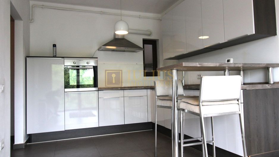 Bloc nou, centrala proprie, lângă restaurant Tinecz - Poză 5