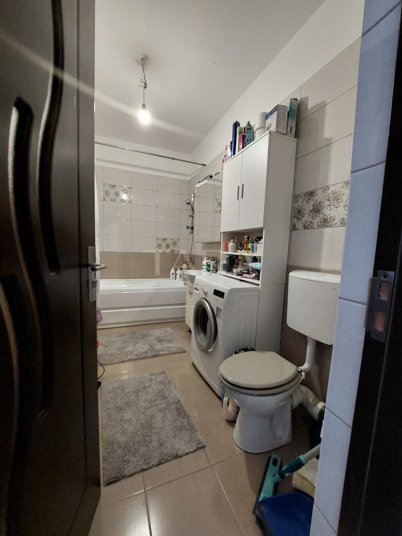 Apartament cu 2 camere in Floresti. - Poză 7