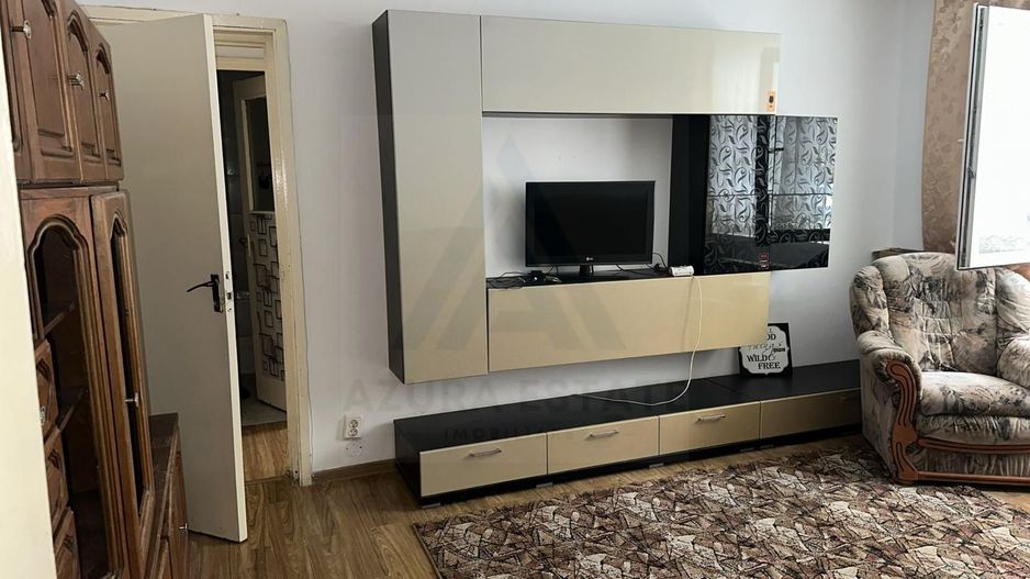 Apartament 2 camere de vânzare 45 mp utili + pivnița- Strada Oștirii - Poză 2