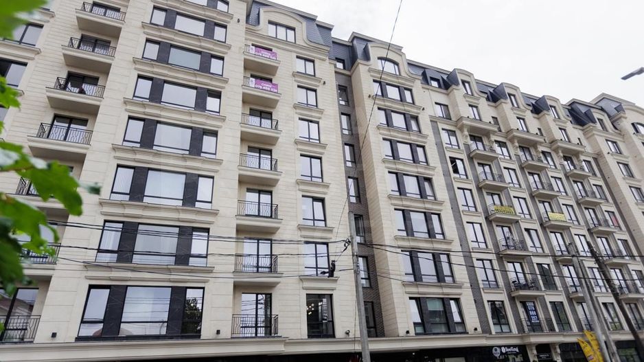 Chirie, oficiu, 58.2 mp, str. Alexandru cel Bun, Centru - Poză 1