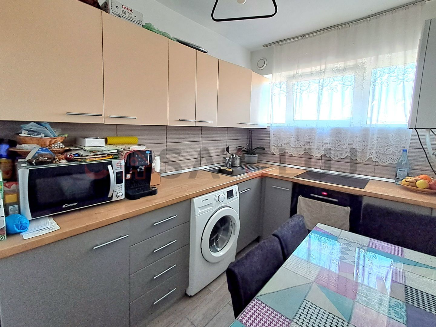 2 camere, renovat,  Mănăștur, zona strazii Peana!! - Poză 1