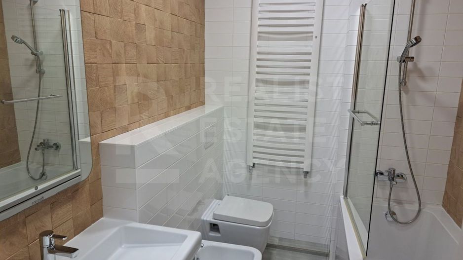 Chirie, apartament 3 camere 89 mp, str. Constantin Varnav, Telecentru - Poză 9