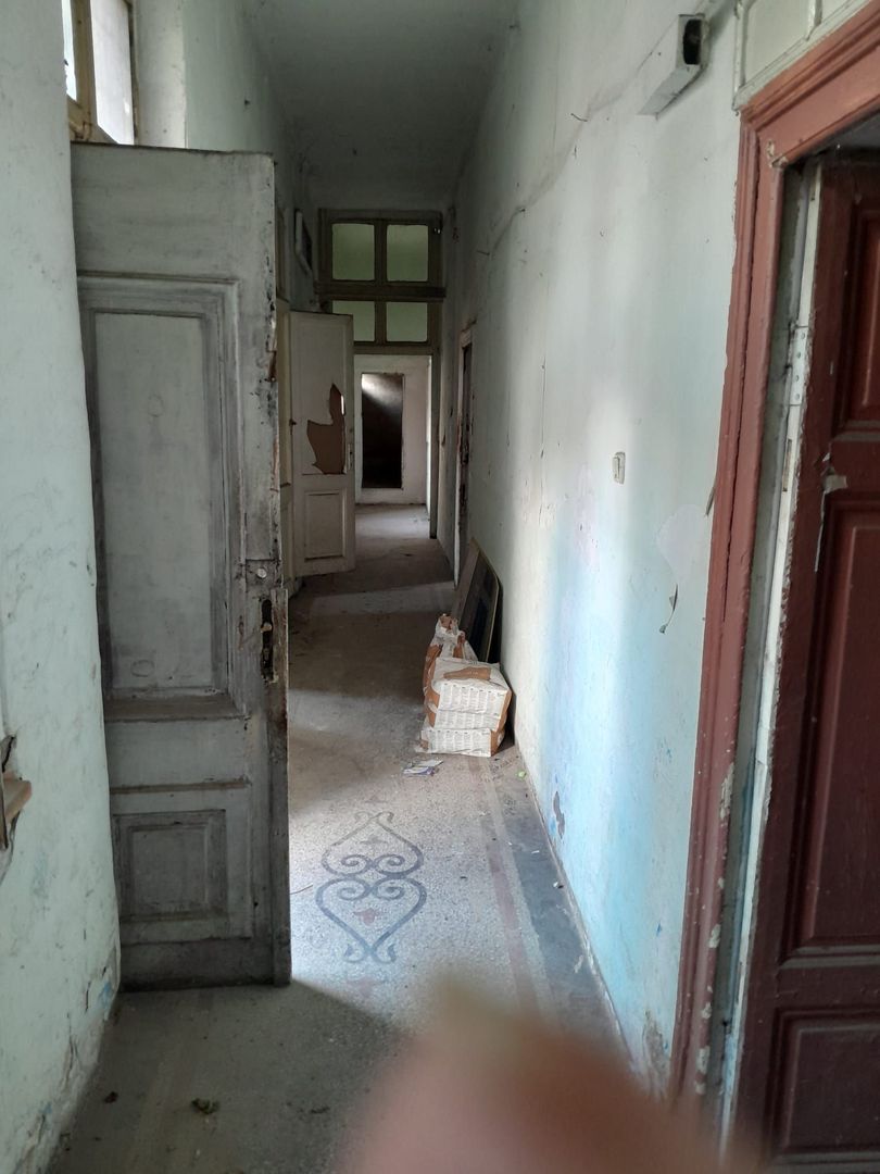 Casa 420,81 mp + teren 566 mp - Ultracentral - Unirii - Poză 12