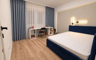 Apartament 4 camere, 2 băi, bloc pe cadre, renovat recent, Mircea Cel Bătrân, nr.1, bl. A1 - Poză 2