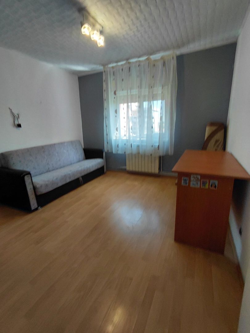 ✨ 2 Camere în Piața Centrală | Centrală + Aer Condiționat - Poză 3