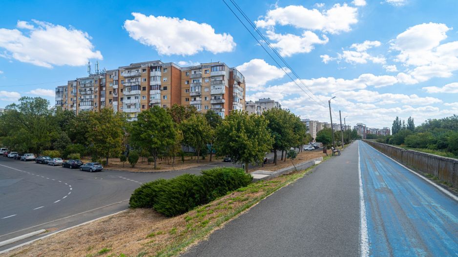 Apartament cu 4 camere de vânzare – Micalaca, malul Mureșului - Poză 1
