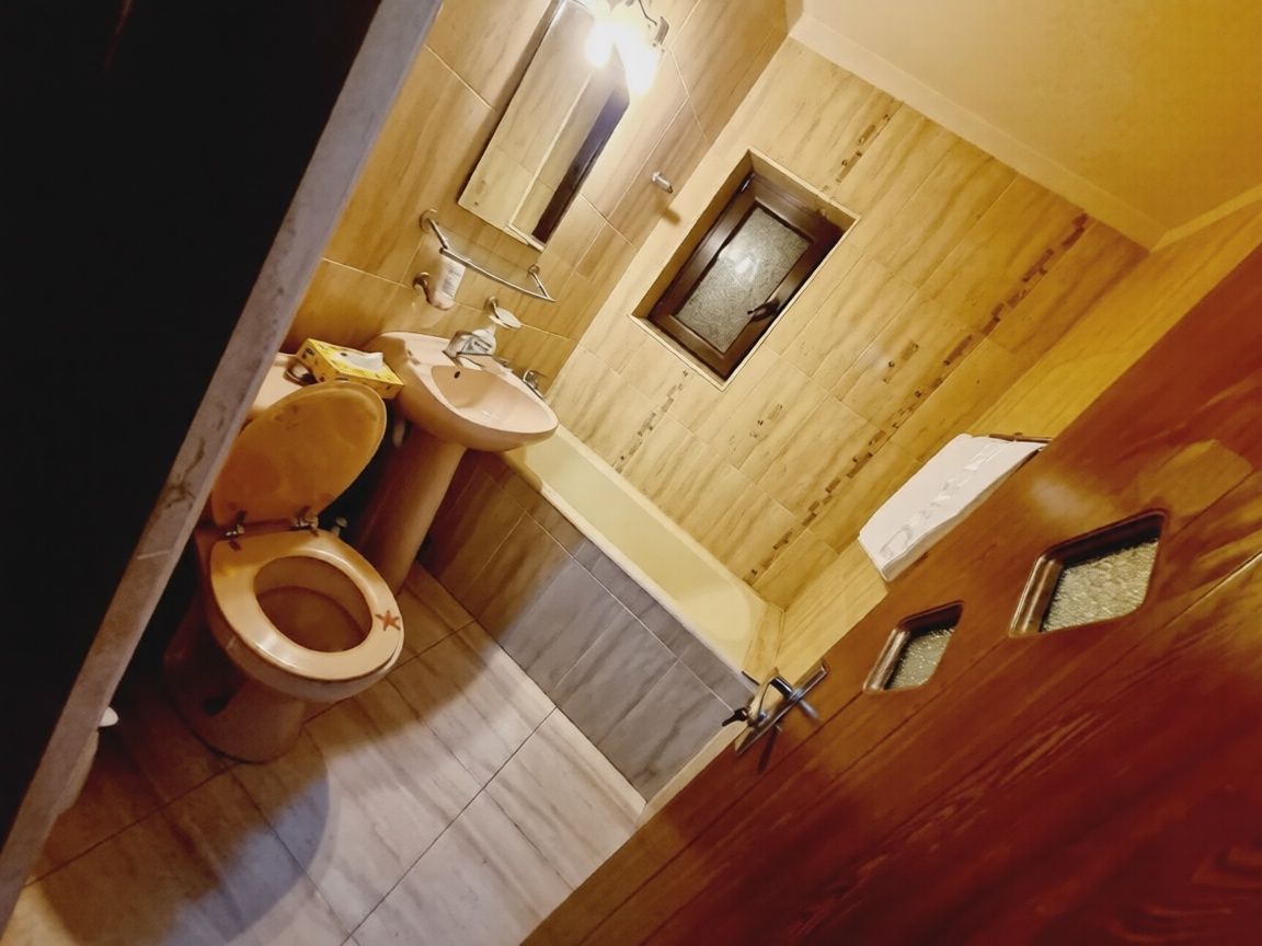 Apartament 2 camere decomandat, etaj 2, zona Calea București - Poză 7