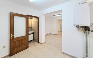 Spatiu închiriere Brasov, Republicii gang - 50 mp  # spatii-comerciale-brasov.ro - Poză 2