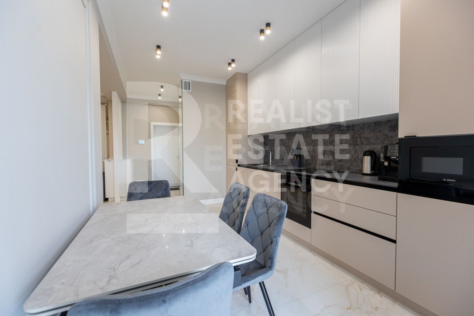 Chirie, apartament, 2 camere, strada Tricolorului, Centru - Poză 6