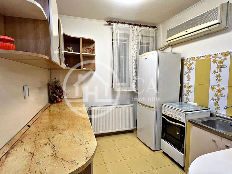 Apartament de vânzare cu 2 camere în zona Rogerius, Oradea - Poză 7