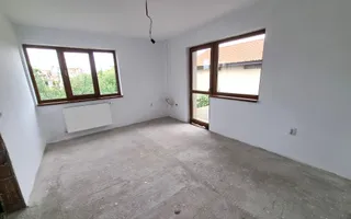 De vanzare casa 6 camere, S+P+M, 900mp teren, Cetate - Poză 14