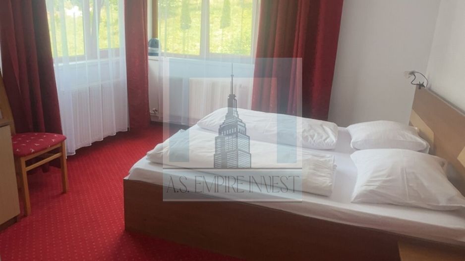 Pensiune superbă de închiriat in Predeal - Poză 15