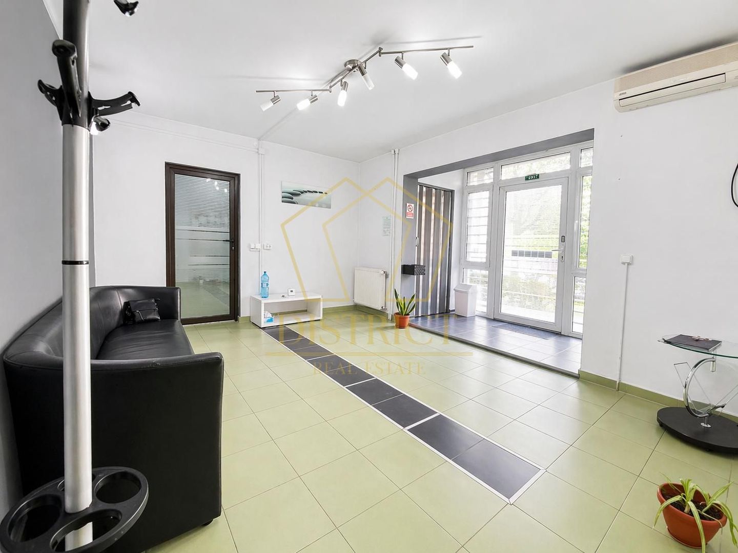 Spatiu comercial cu 3 camere | Circumvalatiunii - Poză 4