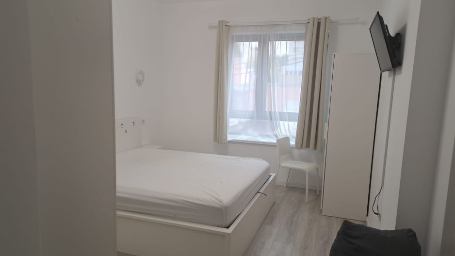 inchiriere apartament 2 camere Lacul Tei - Poză 6