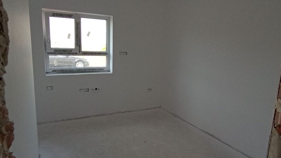 Sanandrei, Duplex pe Etaj, Drum Asflatat, Bucatarie Separata - Poză 12