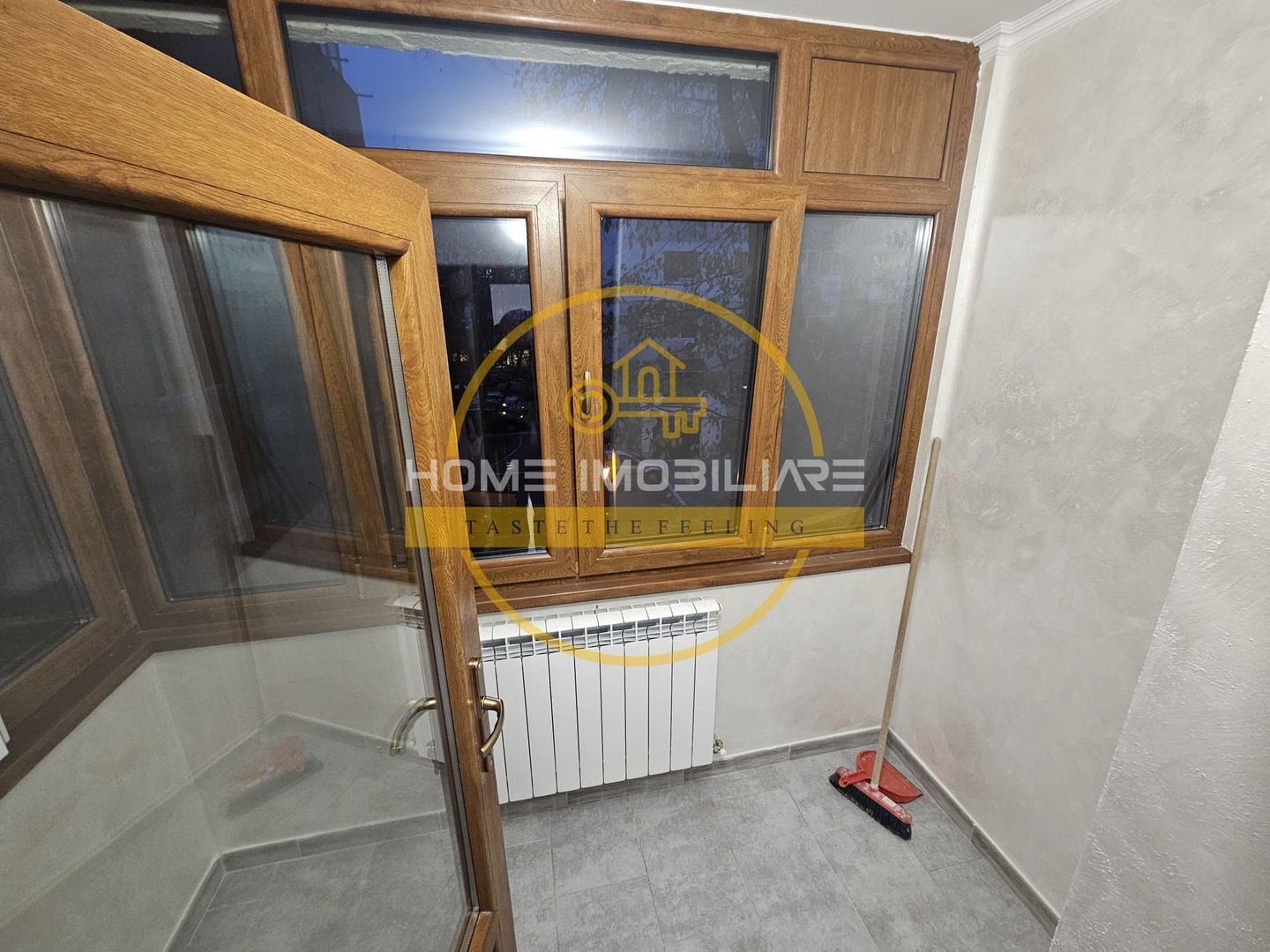 Etaj 2 Nicolina-Belvedere Apartament 2 Camere Decomandat Bloc 1984 Liber - Poză 5