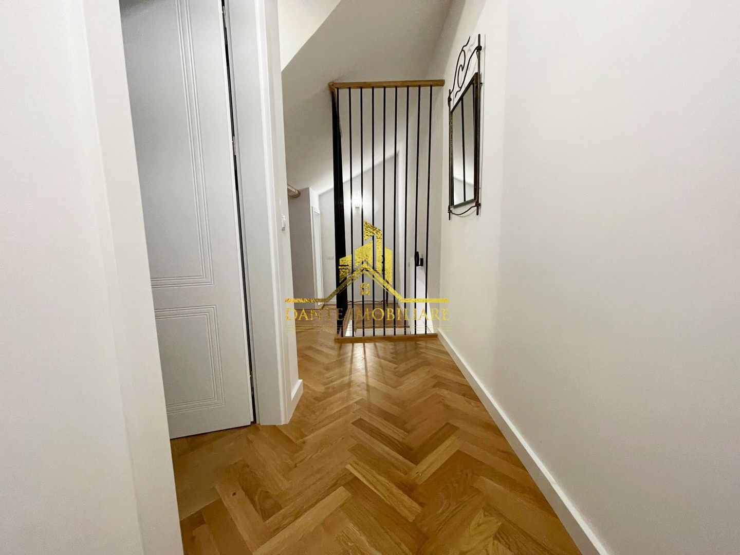 Casa, 3 dormitoare,2 bai, ultrafinisata, mobilat lux, Marasti, Paris - Poză 21