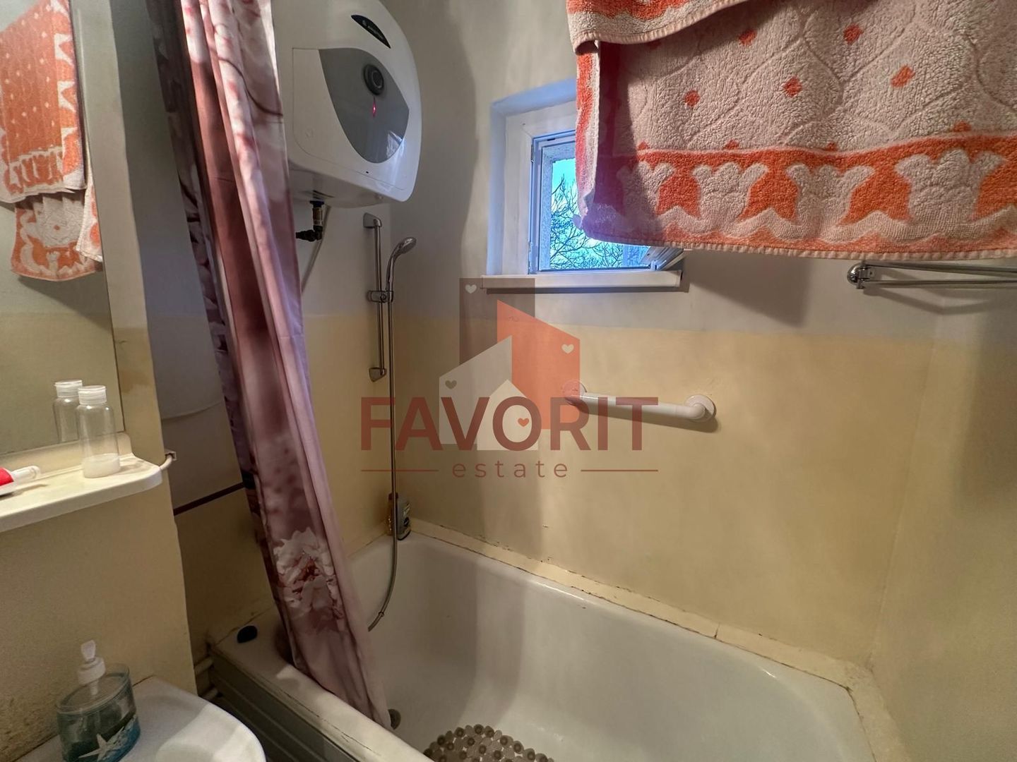 3 camere | etaj 2 | mobilat si utilat | 2 bai | zona excelenta | - Poză 13