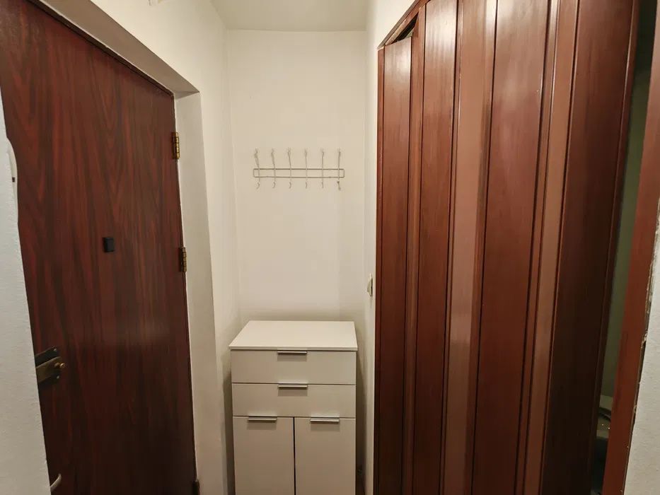 Garsonieră Cochetă – lângă parc, 7 min Metrou Parc Drumul Taberei - Poză 5