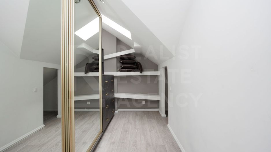 Chirie , casă 180 mp + 6 ari, str. Ghidighici, Buiucani - Poză 26