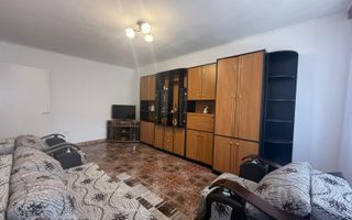 Apartament 3 Camere Decomandat, Etaj 1, Tractorul - Poză 2