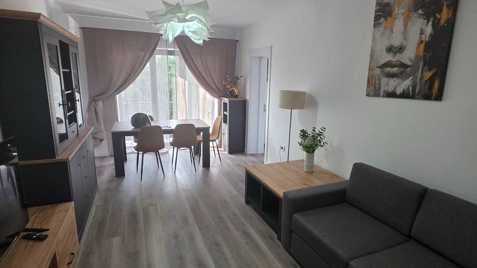 De inchiriat apart. cu 3 camere, zona Facultatea de Mecanica, et. 1, 800 E - Poză 5
