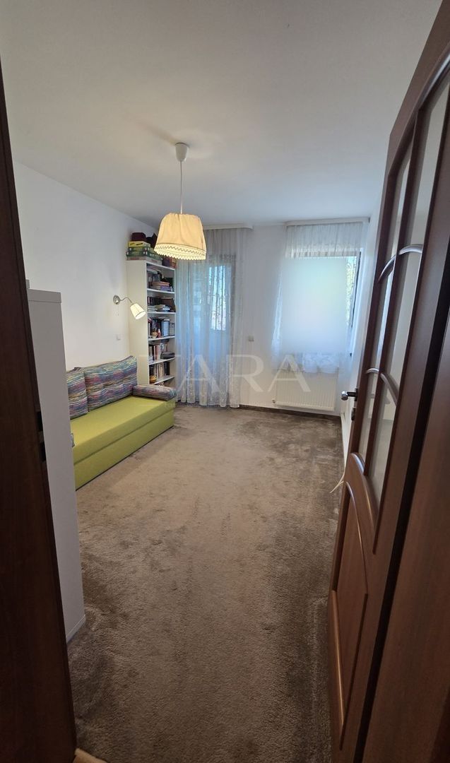 Apartament cu 4 camere de vânzare în Florești, zona Tăuțului. - Poză 7