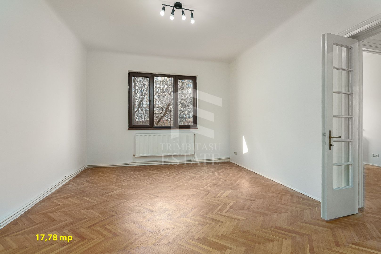 Piata Muncii - Decebal, casa 87 mp totali, 179 mp curte libera, - Poză 18