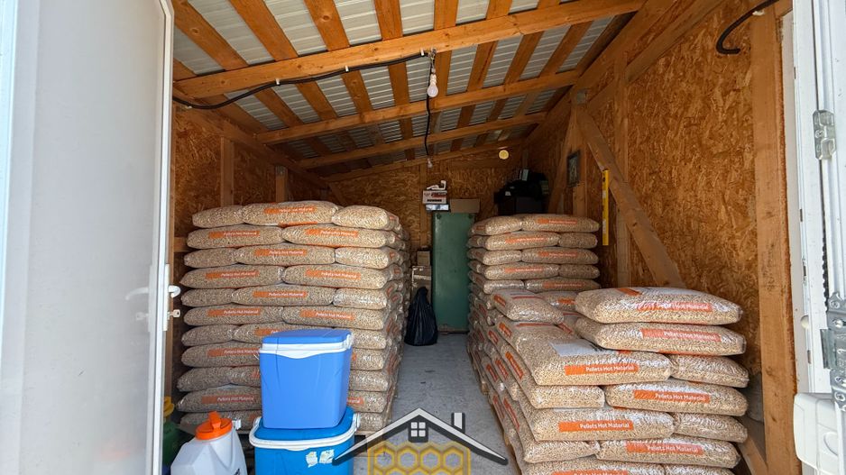 Casa individuala P+ Pod +Beci in sat Robanesti, 10 minute de Craiova - Poză 18